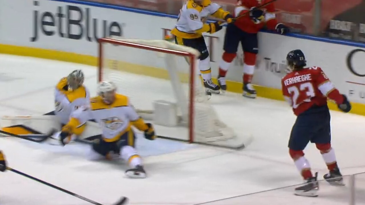 Verhaeghe finishes off gorgeous Panthers passing play