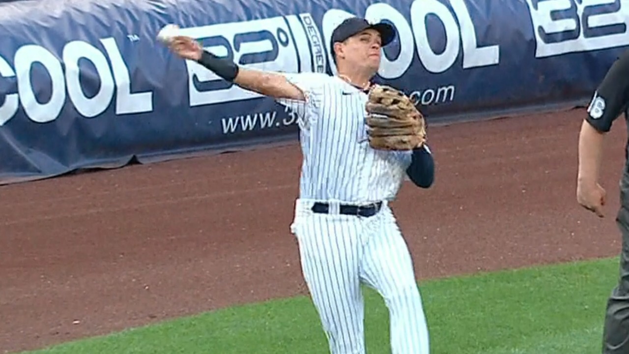 Urshela unleashes an incredible shot from third to steal a punch from Bogaerts