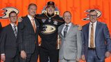 ‘No hard feelings’ between Ducks’ Carlsson and GM Verbeek about offer sheet