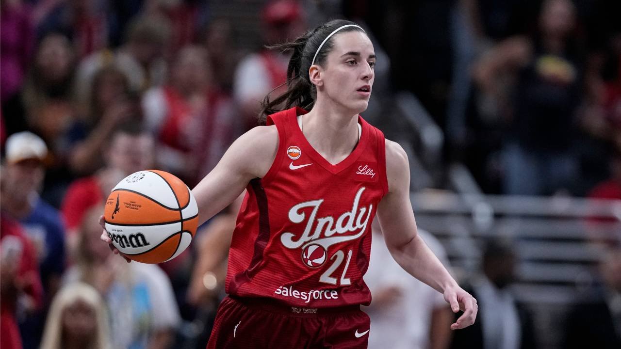 'Pinch-me moment': Fever star Clark on anticipation for her Canadian debut
