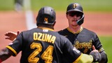 Pirates erupt for 10-run fourth for commanding lead over Brewers