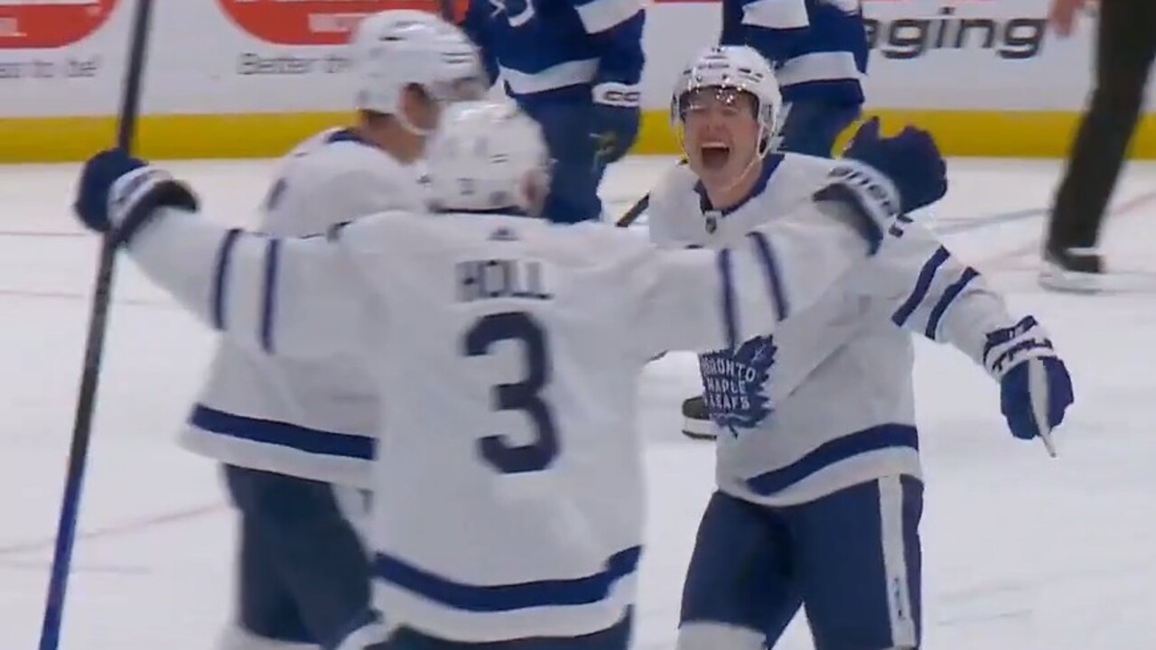 Marner ties franchise record with 18-game point streak as Maple Leafs  defeat Sharks