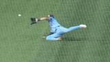 Blue Jays’ Lukes lays out for sweet diving catch to rob Orioles’ Rivera