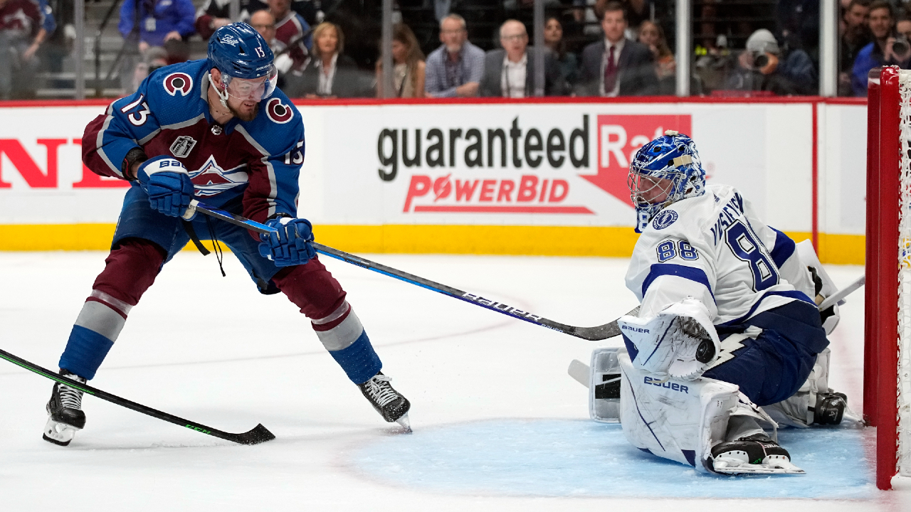 Vasilevskiy makes 42 saves, Bolts dump Montreal 3-1 to go up 2-0