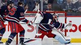 Jets’ Skinner denies opening goal with incredible point-blank save on Necas