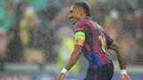 Raphinha sends two defenders sliding on sensational solo goal