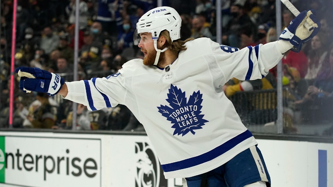 William Nylander wants long-term deal, but contract talks moving slowly  with Maple Leafs