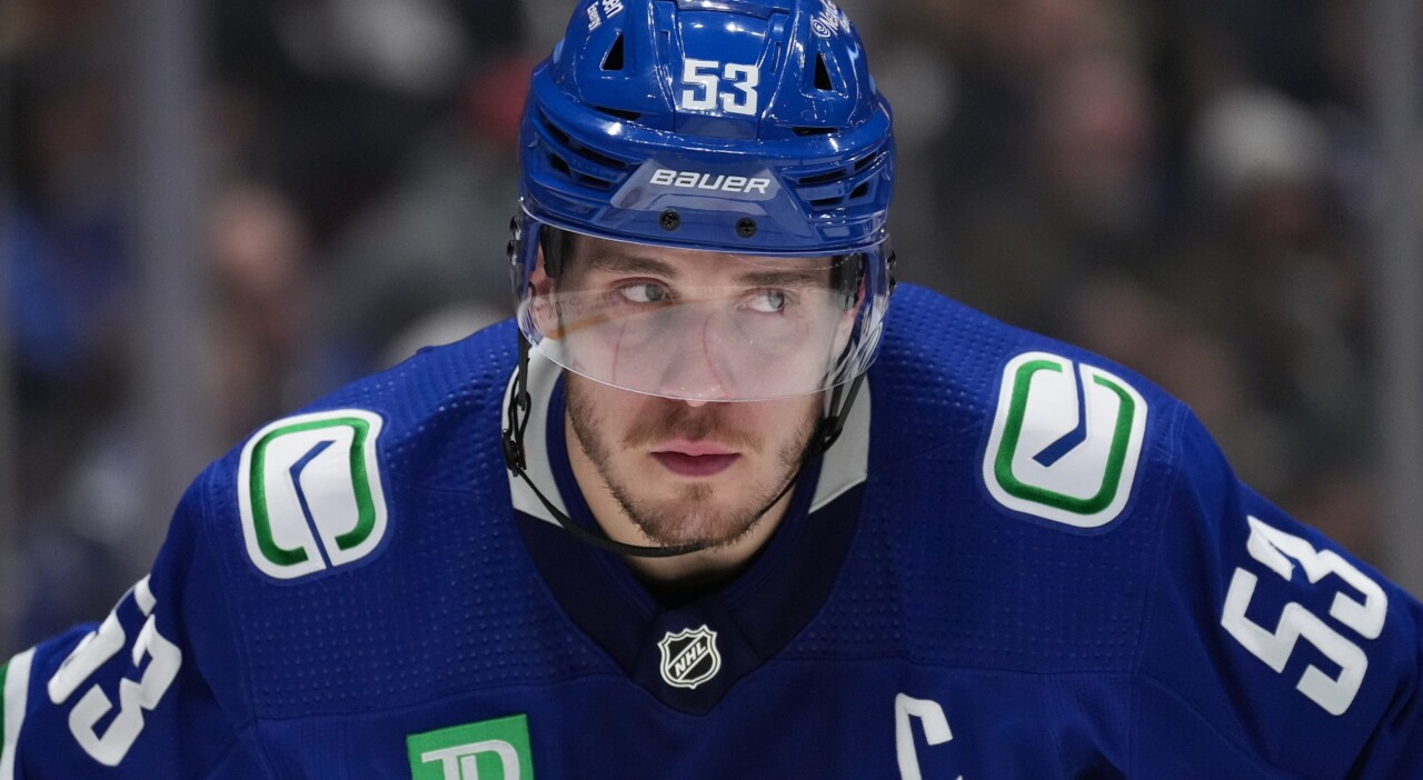 It's too late for the Canucks to tank for Connor Bedard