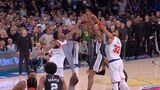 Fox knocks down contested dagger, seals Spurs’ Game 3 win