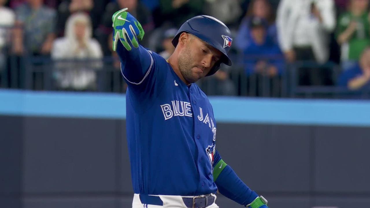 Blue Jays’ Springer drives in 800th career RBI with double
