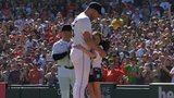 Gotta See It: Verlander embraced by daughter on mound as he exits final game