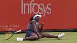 Mboko forced to retire from match vs. Pliskova after awkward slip and fall