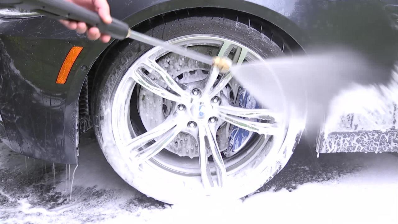 Sun Joe Premium Snow Foam Pressure Washer Car Wash Soap + Cleaner, Coconut  Scent, 1-gallon