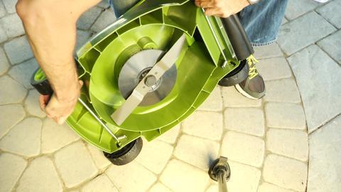 Sun Joe 14 in. 12 Amp Electric Walk Behind Push Lawn Mower, Black Sun Joe 14 in. 12 Amp Electric Walk Behind Push Lawn Mower, Black