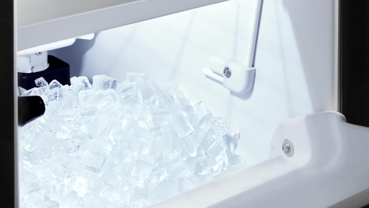 KitchenAid on X: The KitchenAid® 15'' Automatic Ice Maker uses Clear Ice  Technology to produce cube-shaped ice    / X