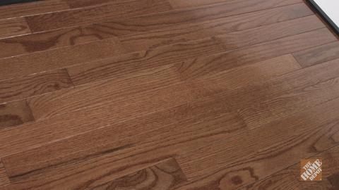 Bruce American Home Gunstock Oak 3/4 in. T x 2-1/4 in. W Smooth Solid Hardwood Flooring (20 sq.ft./ctn)