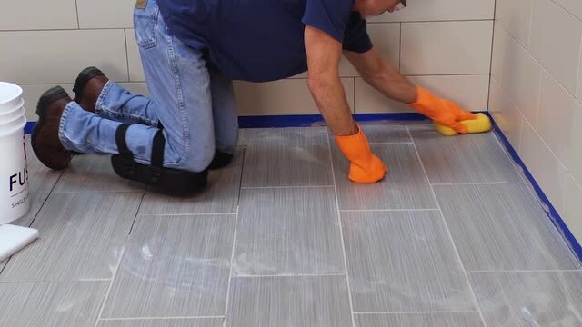 X-Tile Chlorine Based Tile & Grout Cleaner Qt 