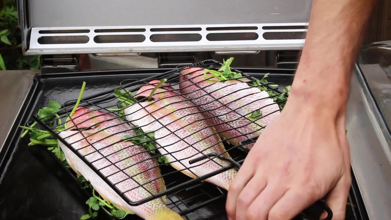 How do you grill vegetables in a grill basket