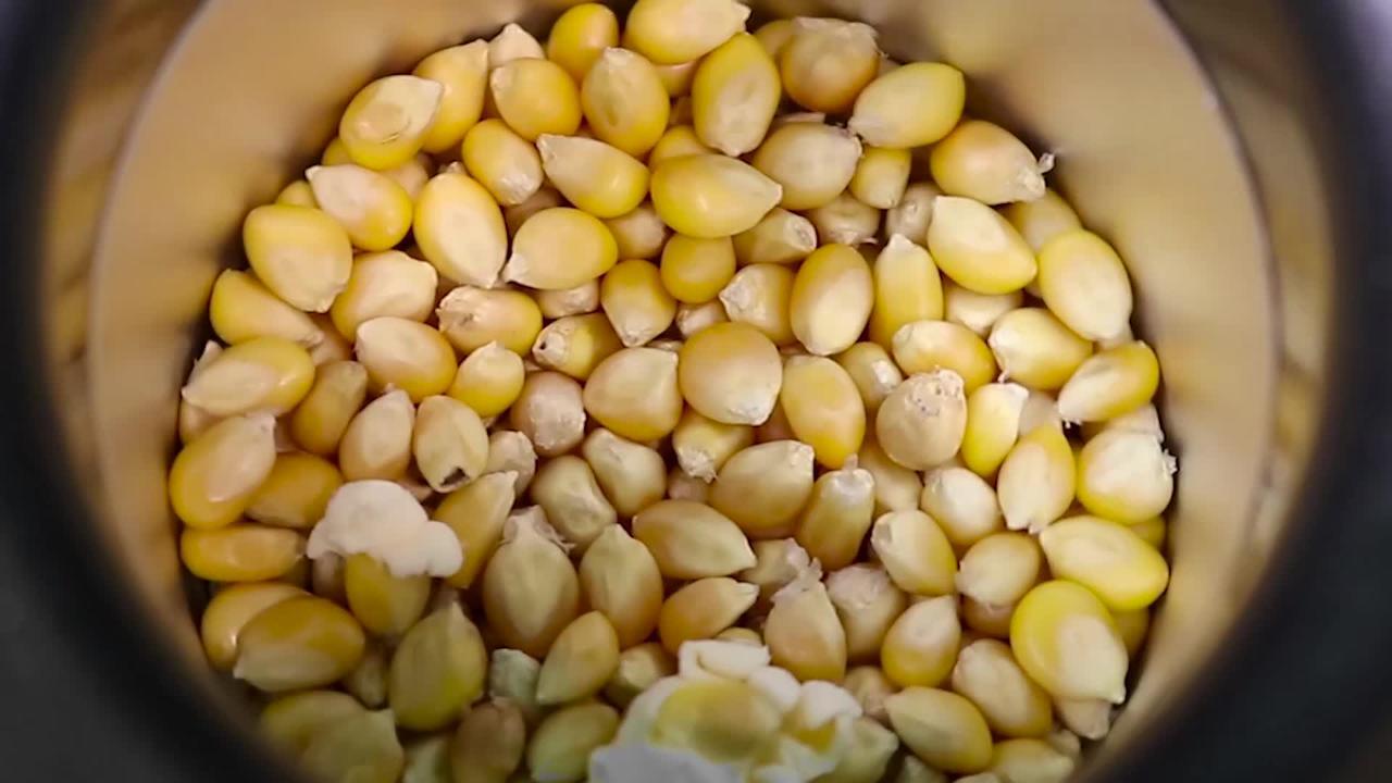 Reviews for Nostalgia Air Pop Hot Air 4 oz. Red Countertop Popcorn