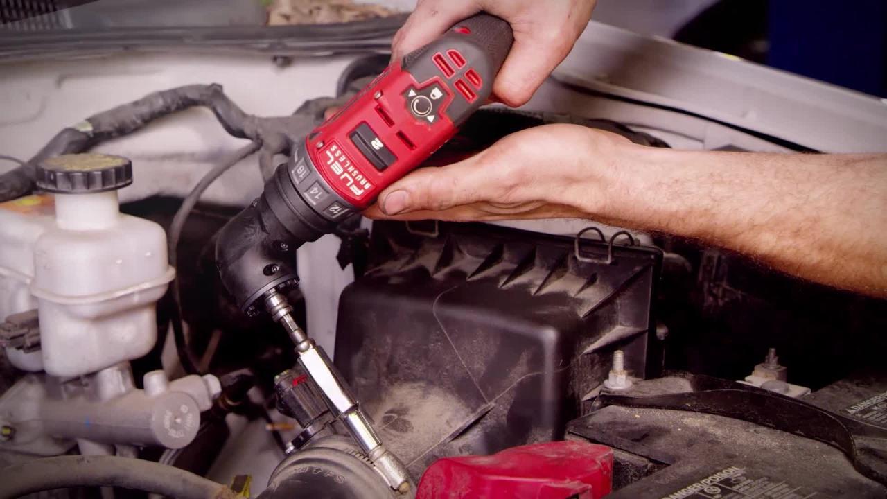 Milwaukee M12 FUEL 12V Lithium-Ion Brushless Cordless 4-in-1 Installation 3/8 in. Drill Driver Kit W/ M12 3/8 in. Ratchet 2505-22-2457-20