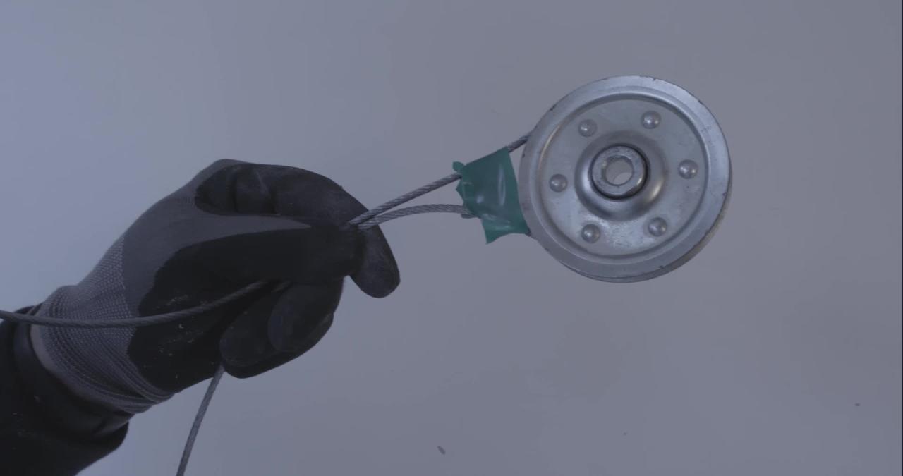 IDEAL SECURITY - Garage Door Safety Cables (2-Pack)