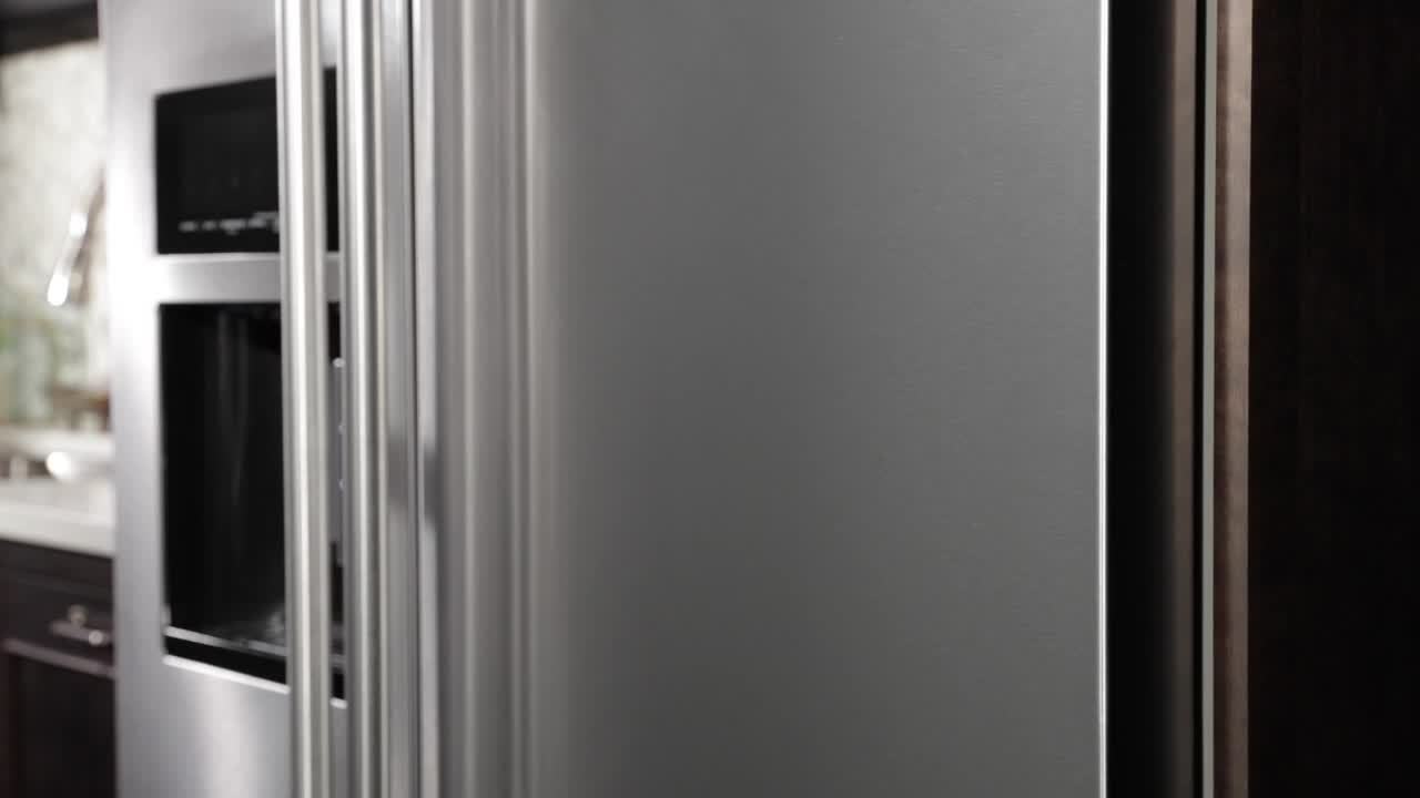 KitchenAid Refrigerators - Side-by-Side Counter Depth Exterior Water/Ice  Dispenser ADA 19.9 Cu Ft - KRSC700HPS