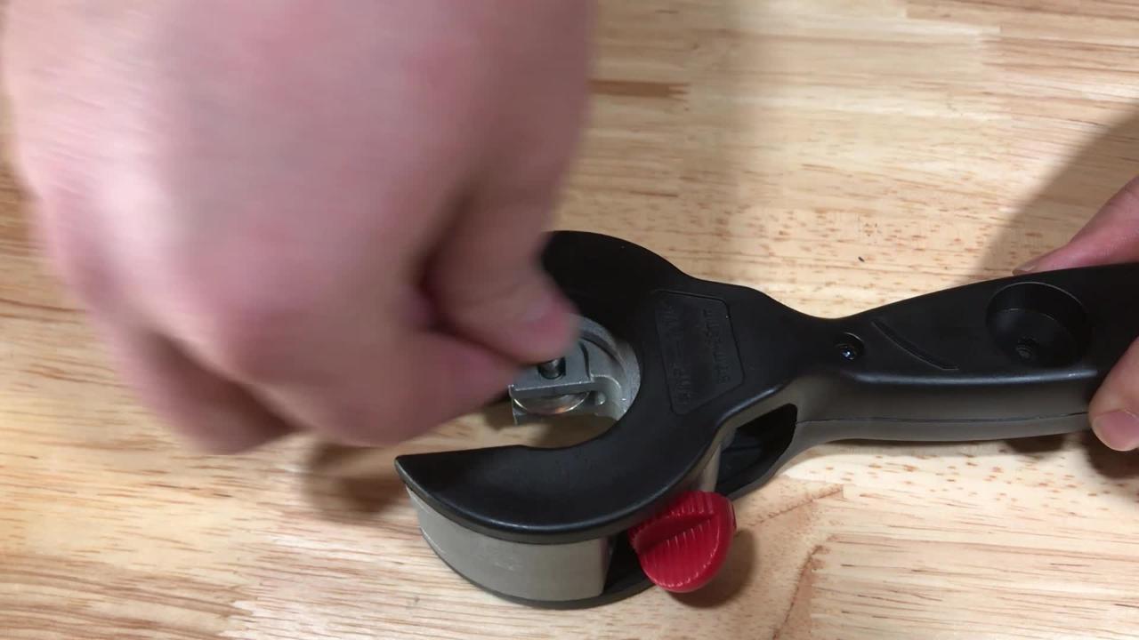 Hands-Free Automatic Handy Can Opener (1- or 2-Pack)