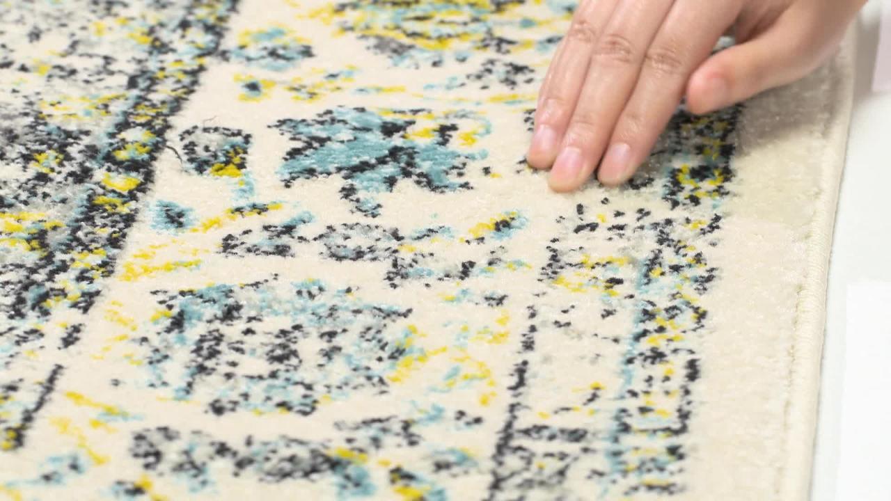 SAFAVIEH Evoke 5 ft. x 8 ft. Gray/Gold Border Area Rug EVK220B5 The Home Depot