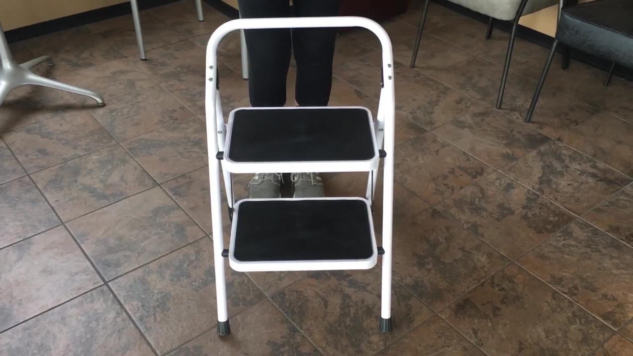 circular step stool