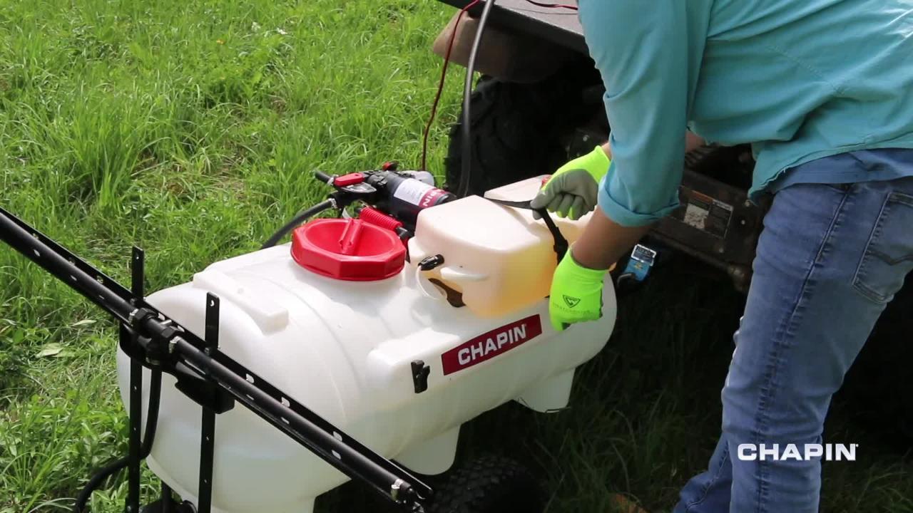 Image of Chapin Pro-Flow 2000 Tow-Behind Sprayer
