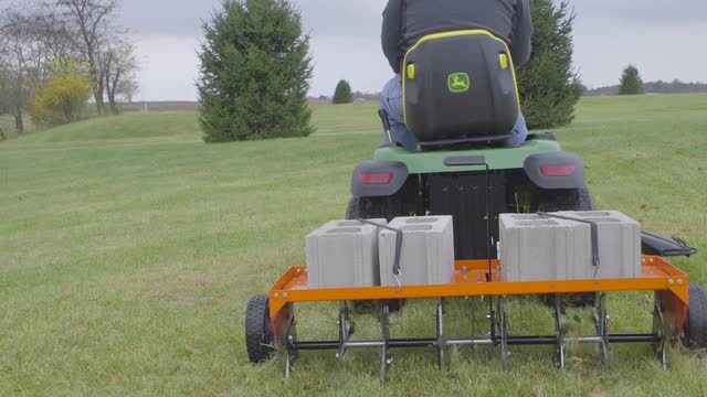 Folding Hitch Flat Free Tire Lush Healthy Lawn Agri-Fab Tow Spike Aerator 40 in 