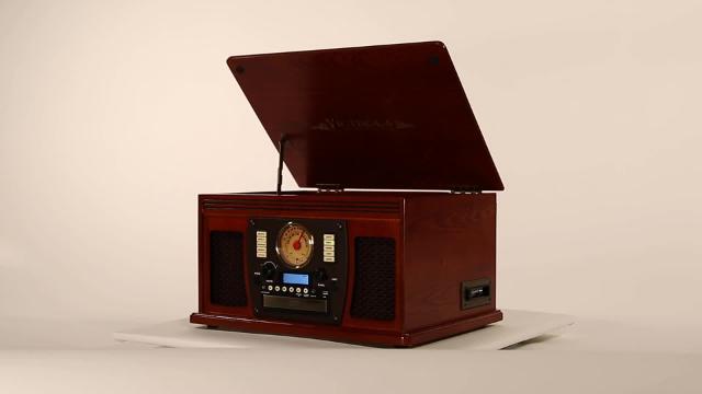 Navigator 8-in-1 Classic Bluetooth Record Player with USB Encoding and  3-speed Turntable