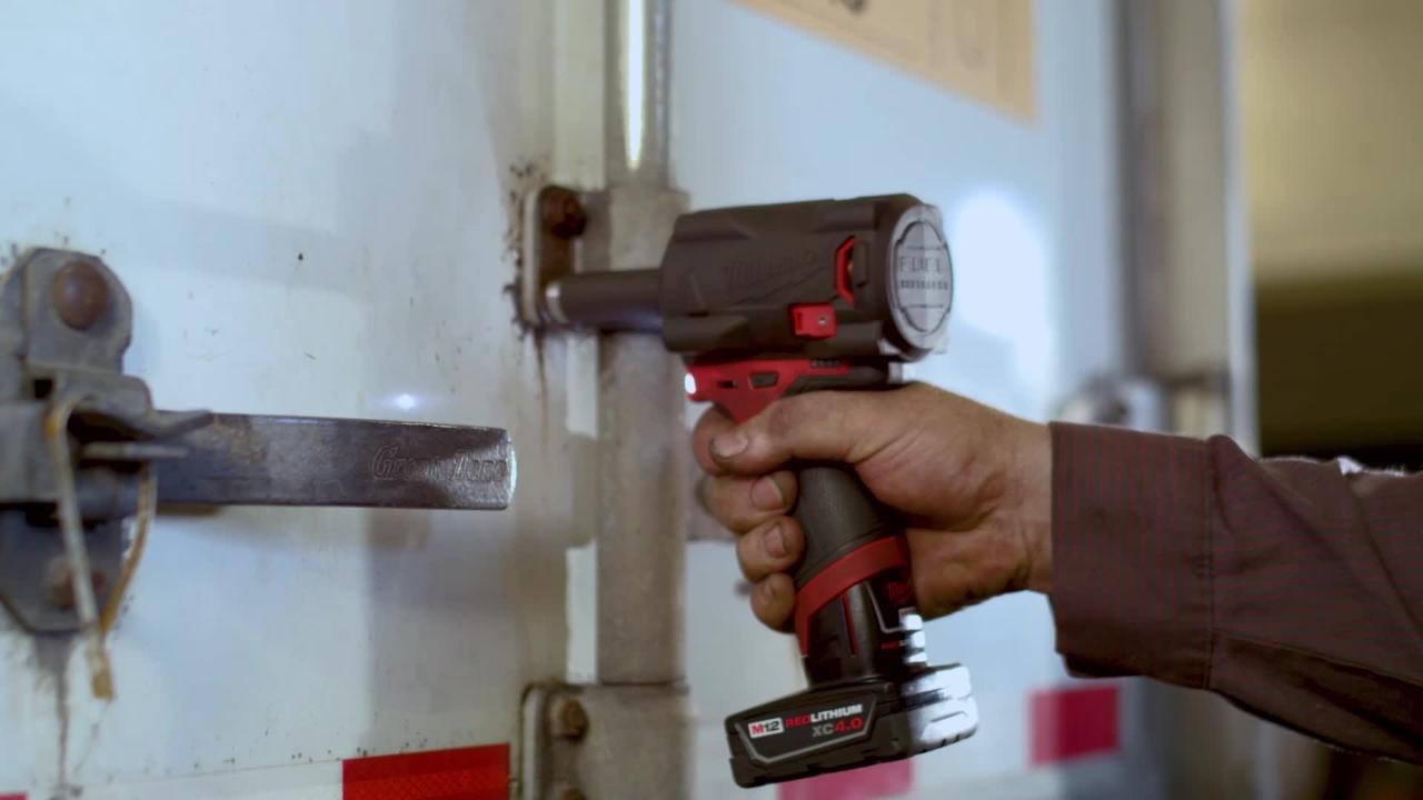 M12 FUEL 12V Lithium-Ion Brushless Cordless Stubby 1/4 in. Impact Wrench (Tool-Only)