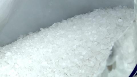 MELT-50-Lb.-Resealable-Bag-Calcium-Chloride-Crystals-Ice-Mel
