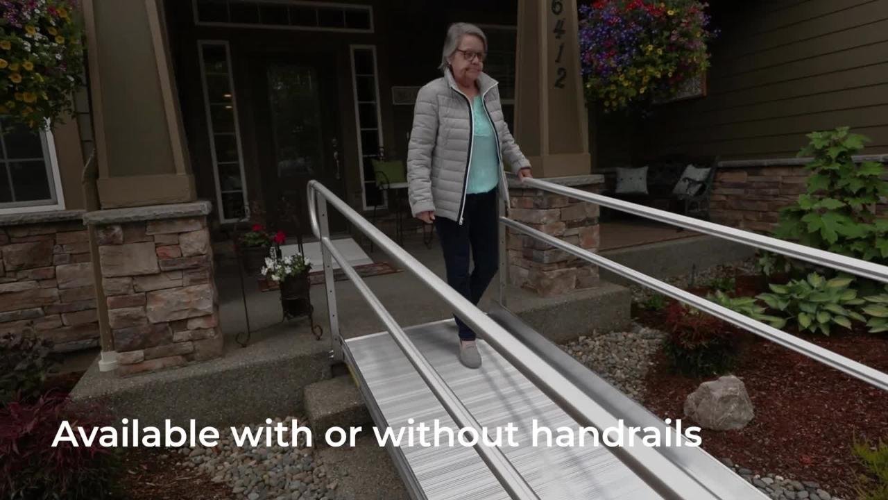 EZ-ACCESS GATEWAY 3G 8 ft. Aluminum Solid Surface Wheelchair Ramp