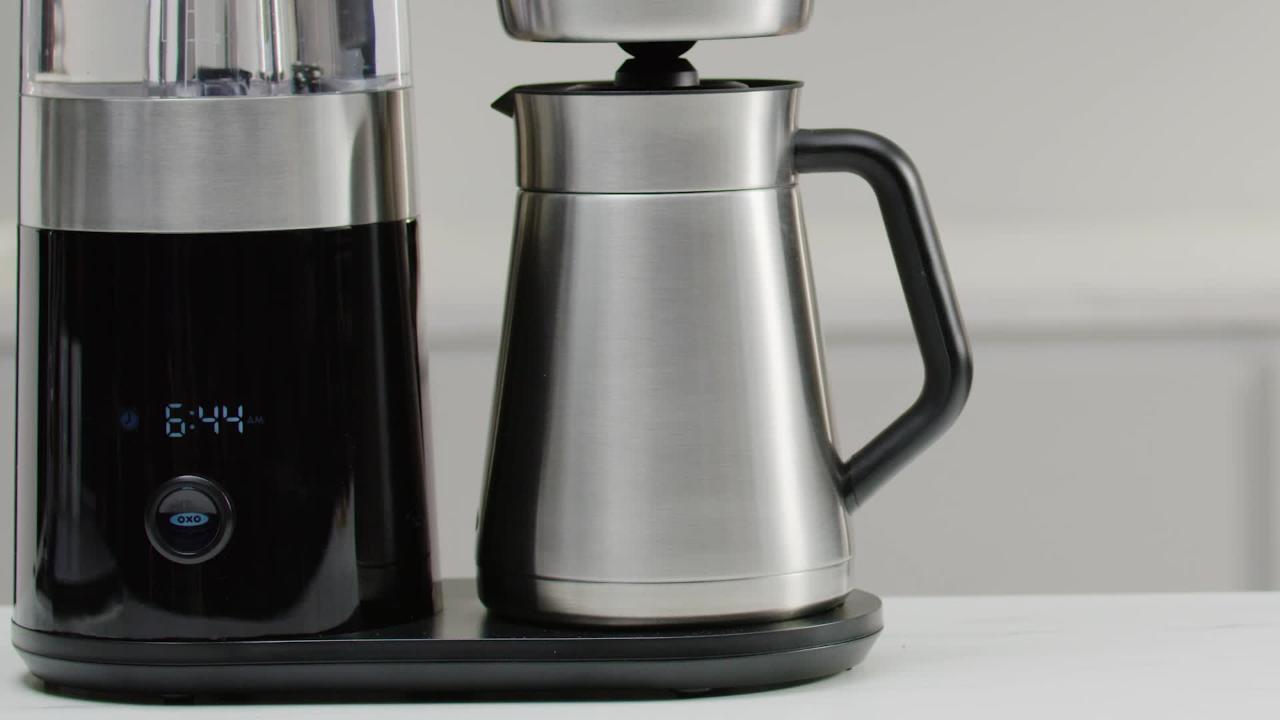 The OXO 9-Cup Coffee Maker Uses Pour-Over Techniques
