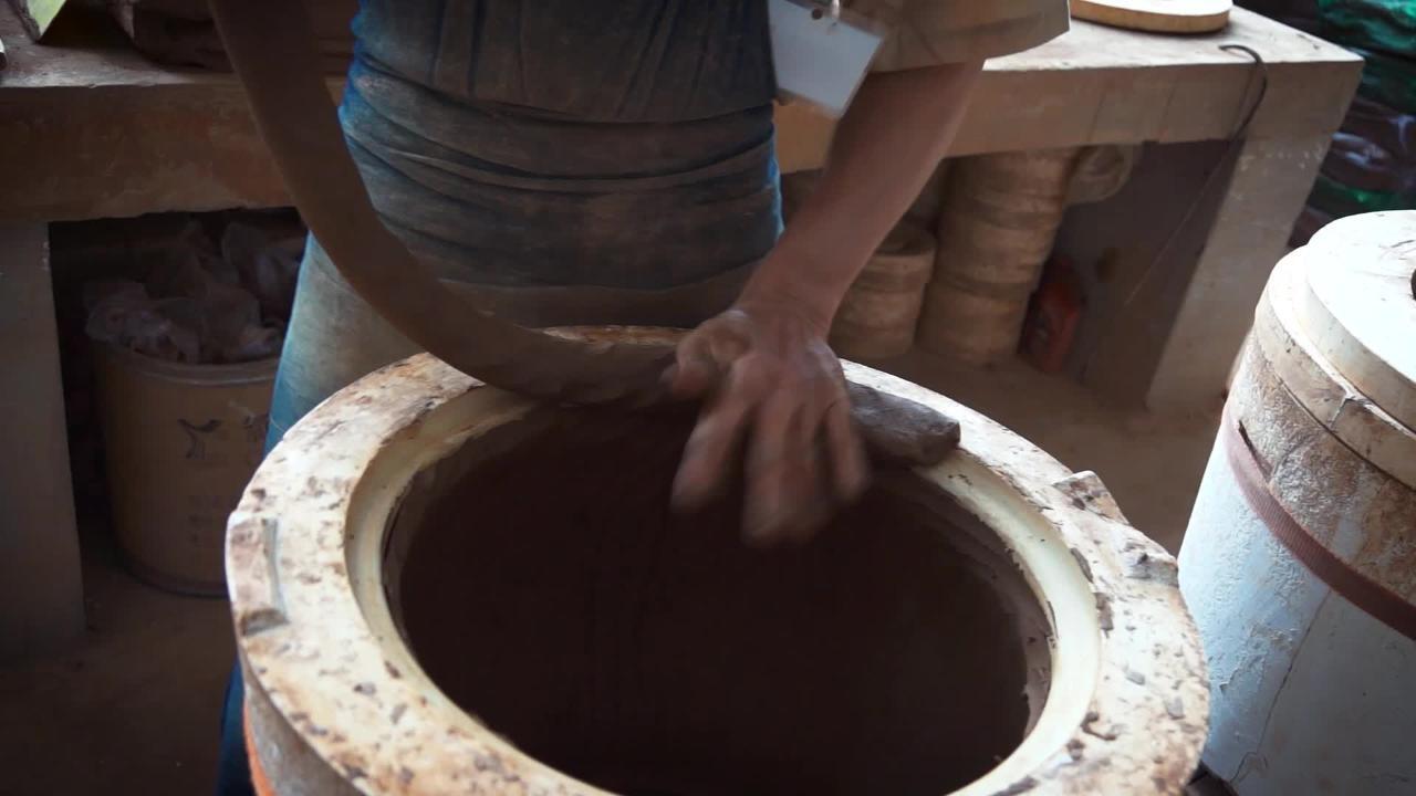 Versatile Blick Red Earthenware Clay: A Potter's Dream