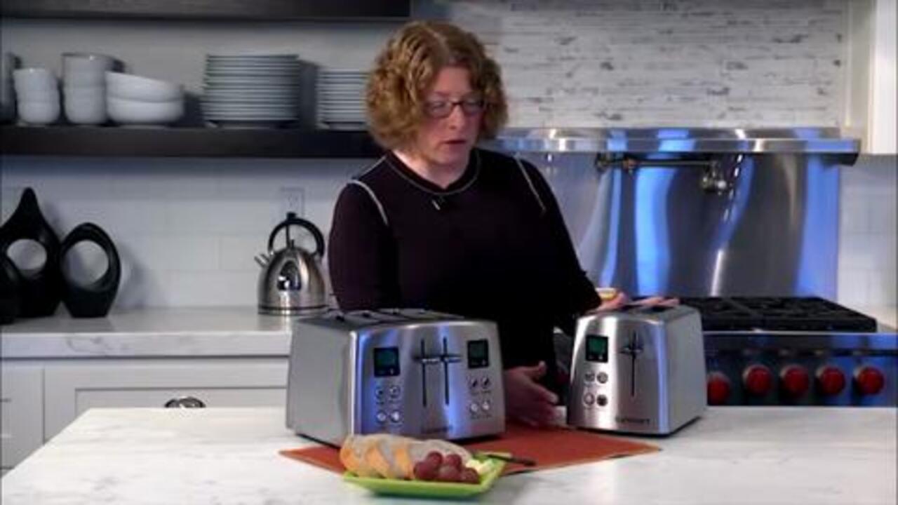 Cuisinart Classic Series 4-Slice Red Wide Slot Toaster with Crumb