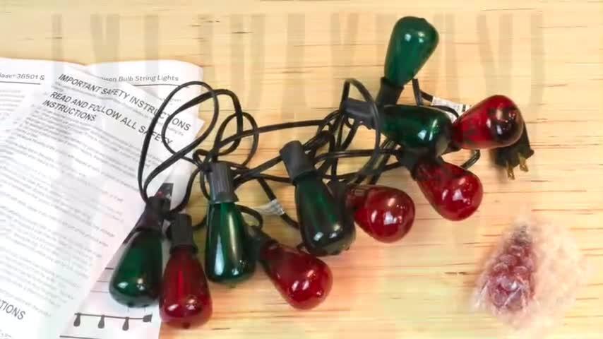 red and green edison lights