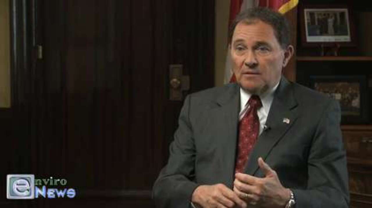 Governor Herbert When Asked Serious Environmental Questions Speaks of Littering, Recycling, and “Going on Down the Street”