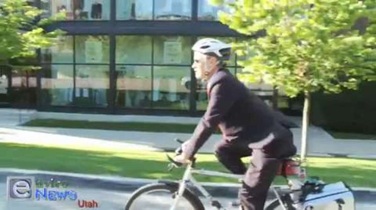 See Why This Man’s Being Called “America’s Bike-Friendliest Mayor”