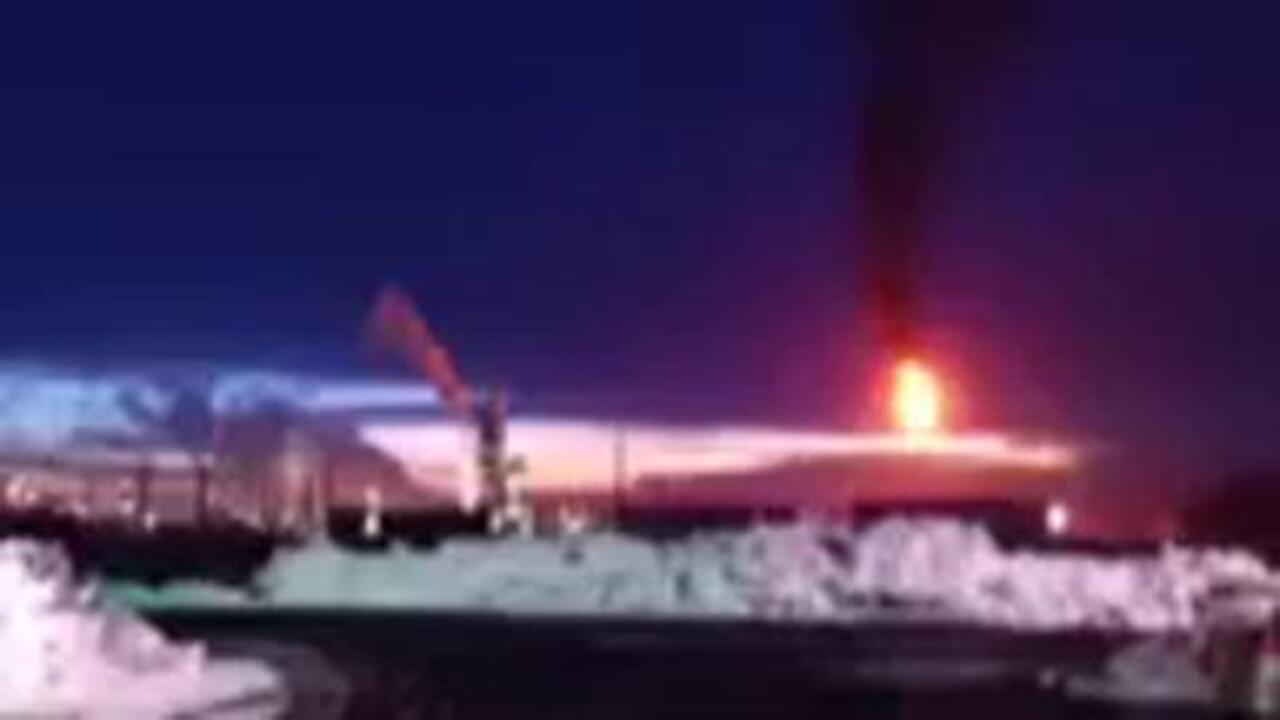 Yet Another Nighttime Burn-off at Good Ol’ Holly Refinery – Holly Nabbed Again by Neighborhood Citizen Journalists