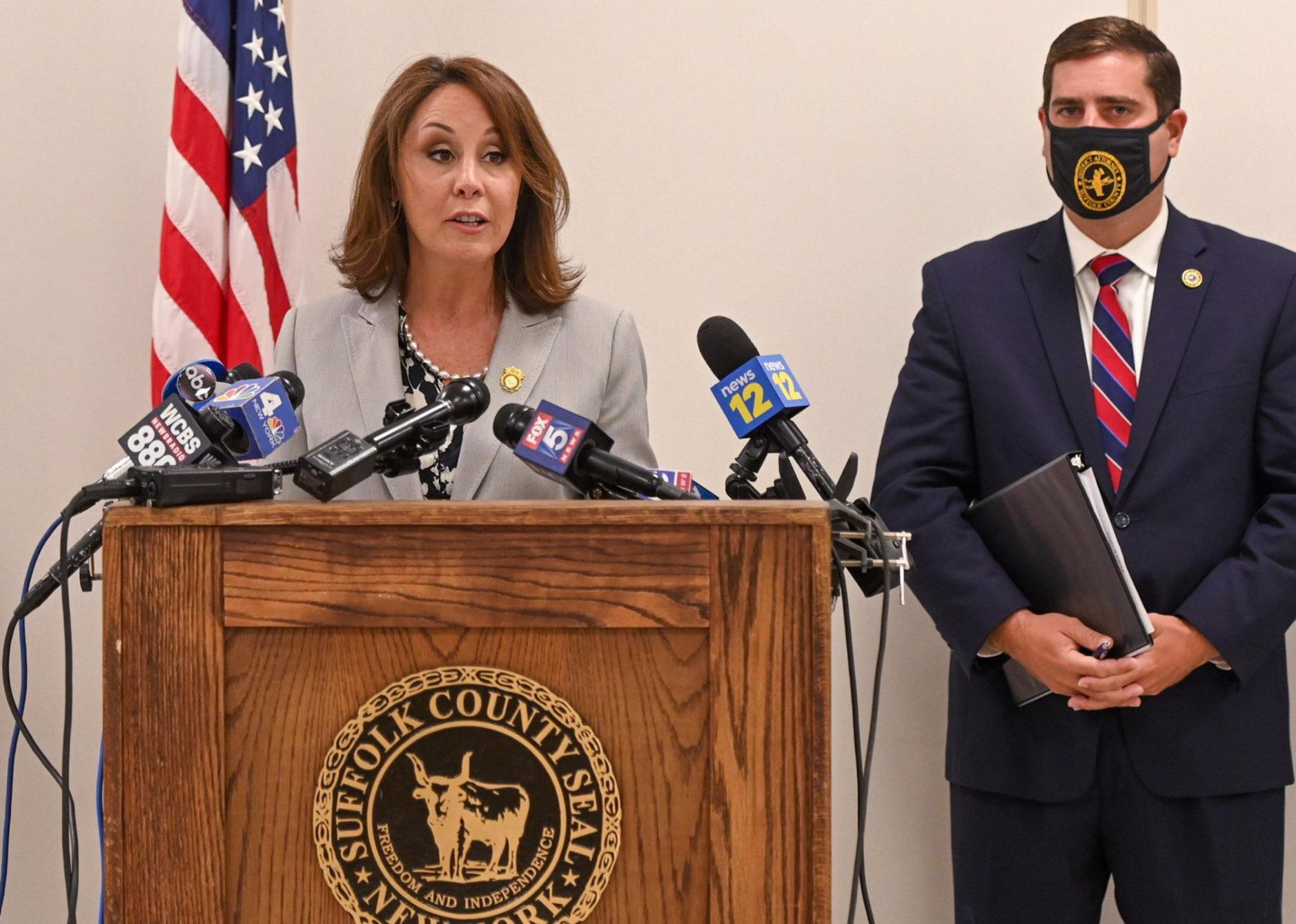 Police Commissioner Hart and District Attorney Sini at Press Conference