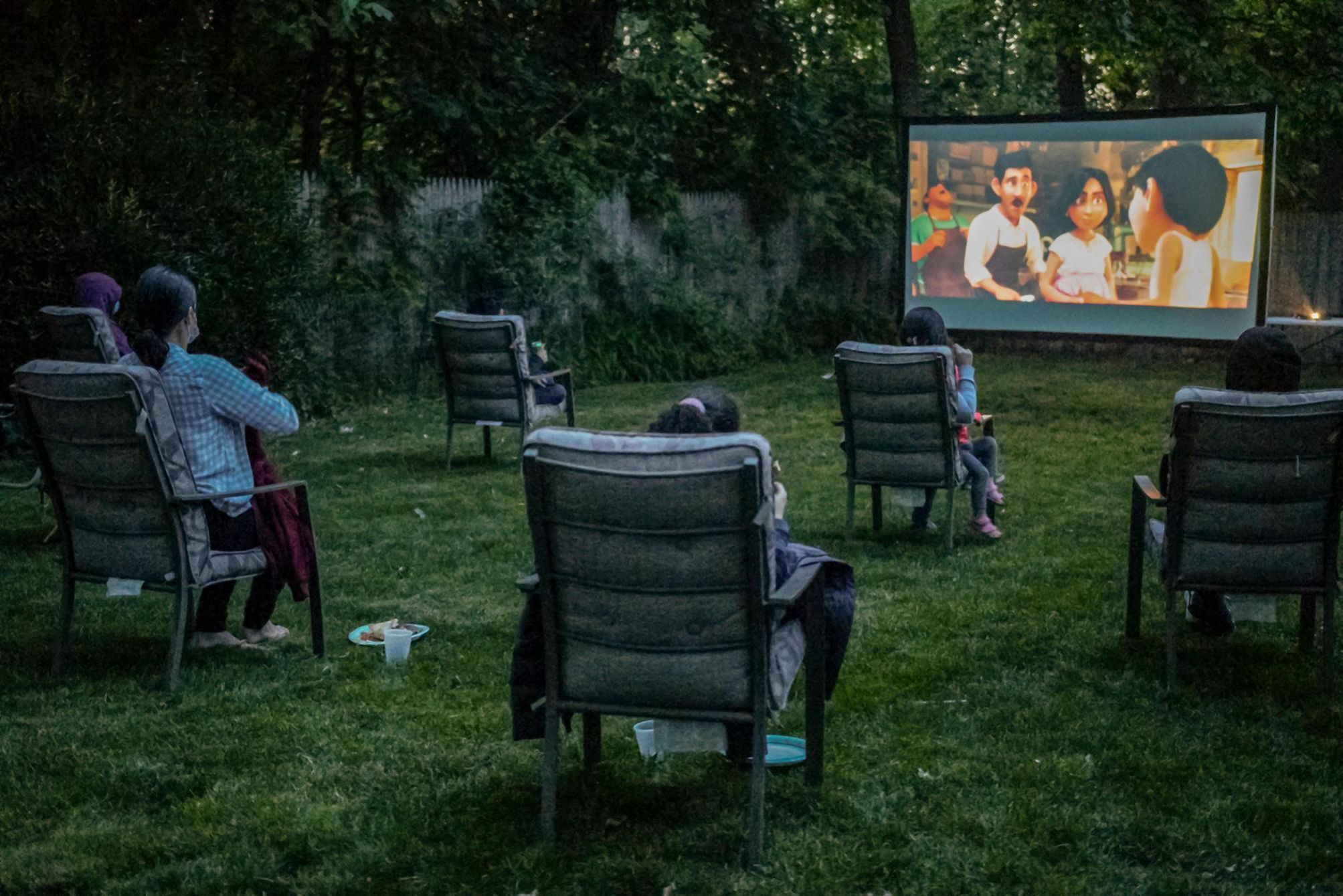 How To Create Your Own Backyard Movie Theater Newsday