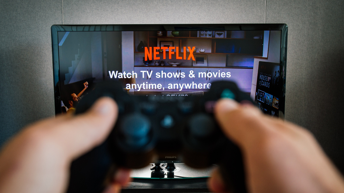 Netflix begins streaming games to TVs and computers