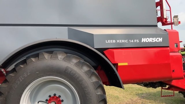 Thumbnail for Horsch brings 160-foot fertilizer spreader to Ag in Motion