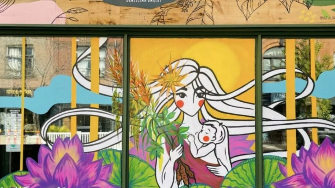 Rick stops by the Window Wonderland free open-air gallery