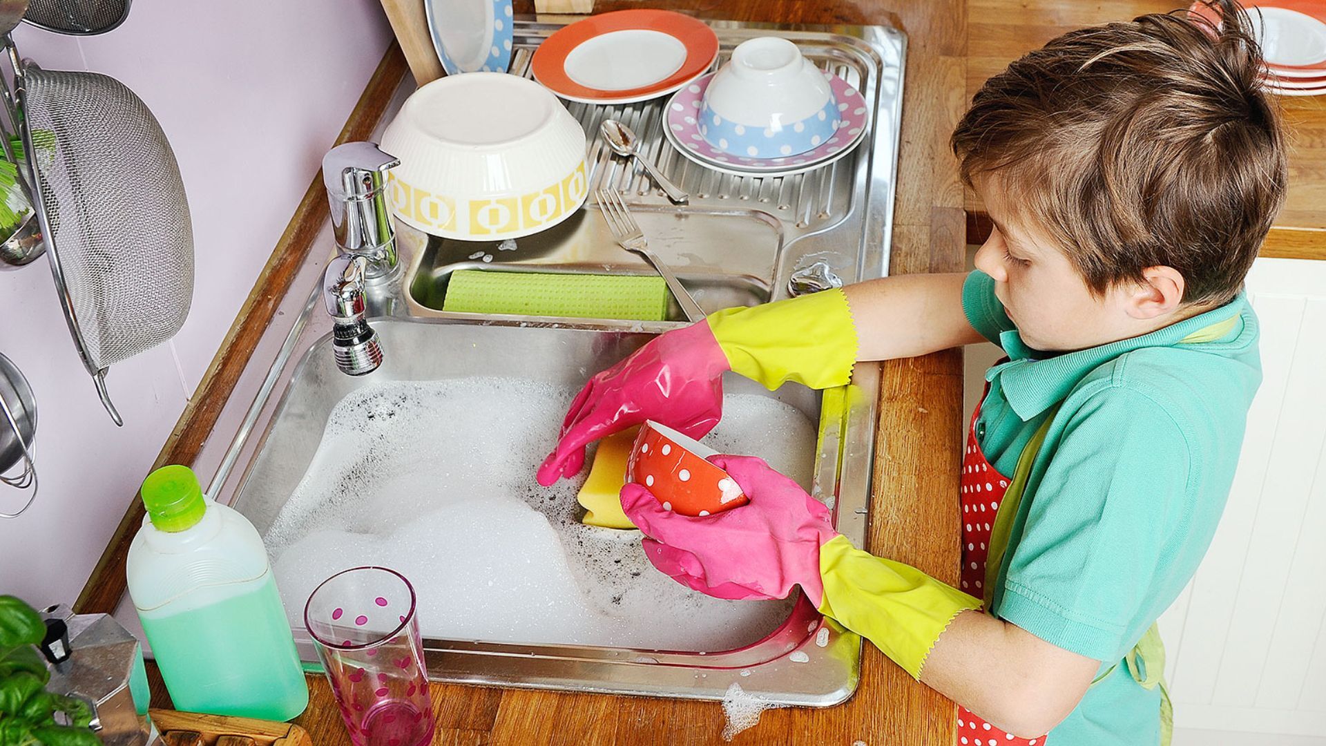 This mom is receiving some backlash after posting her toddler doing chores