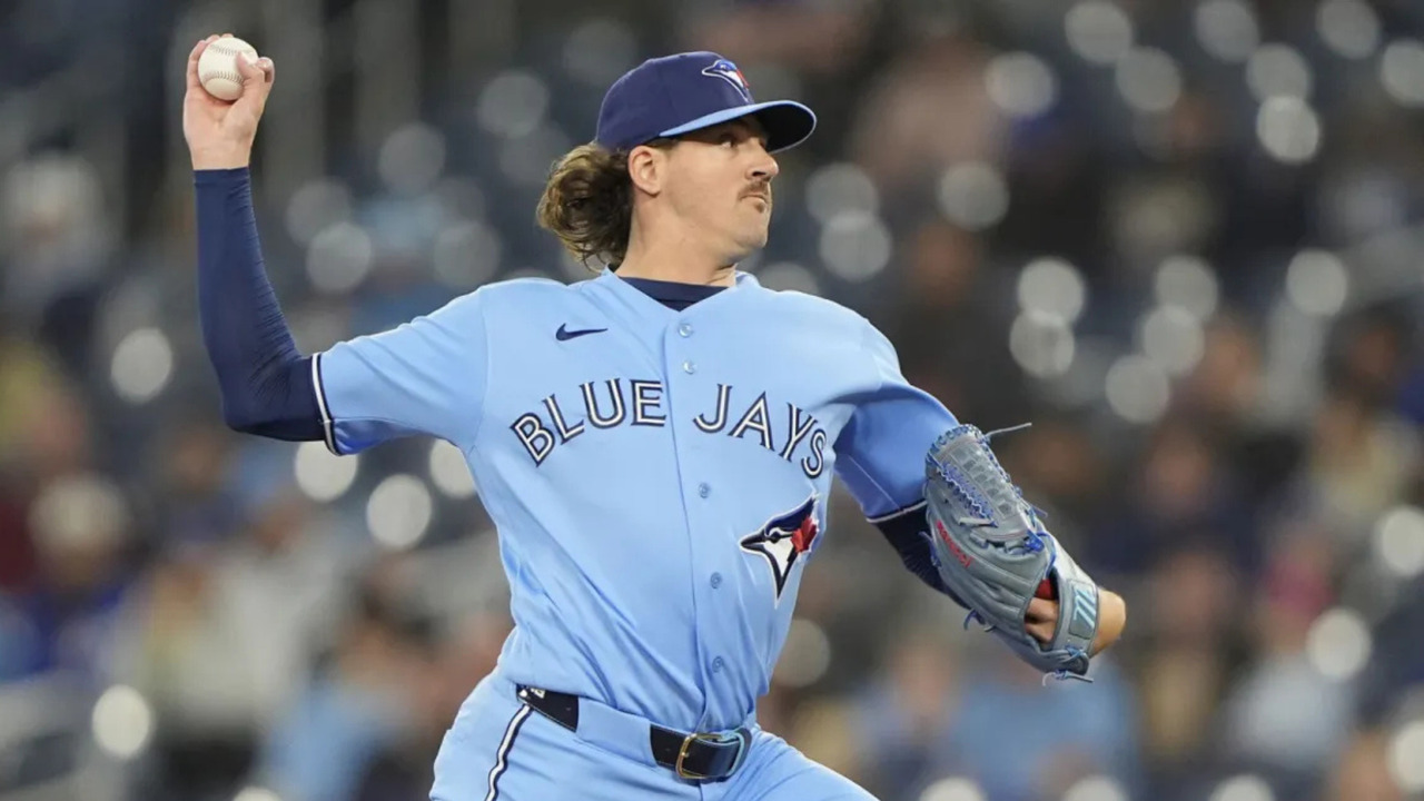 Kevin Gausman’s strong pitching performance can’t save Blue Jays from Rockies loss