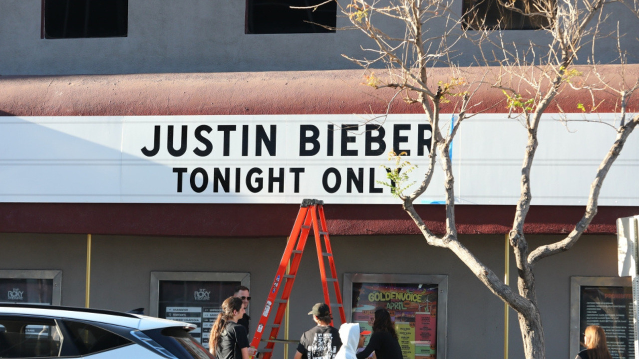 Tate McRae spotted at Justin Bieber’s secret L.A. show at the Roxy Theatre